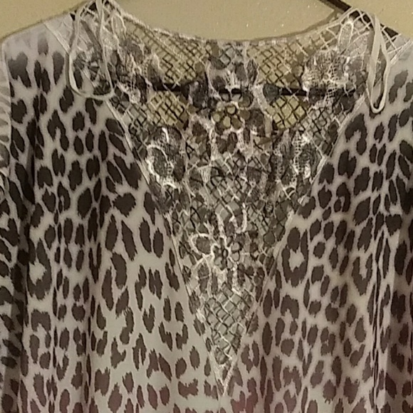 3 for $21 purple pink gem stone. Lace back - Picture 5 of 7